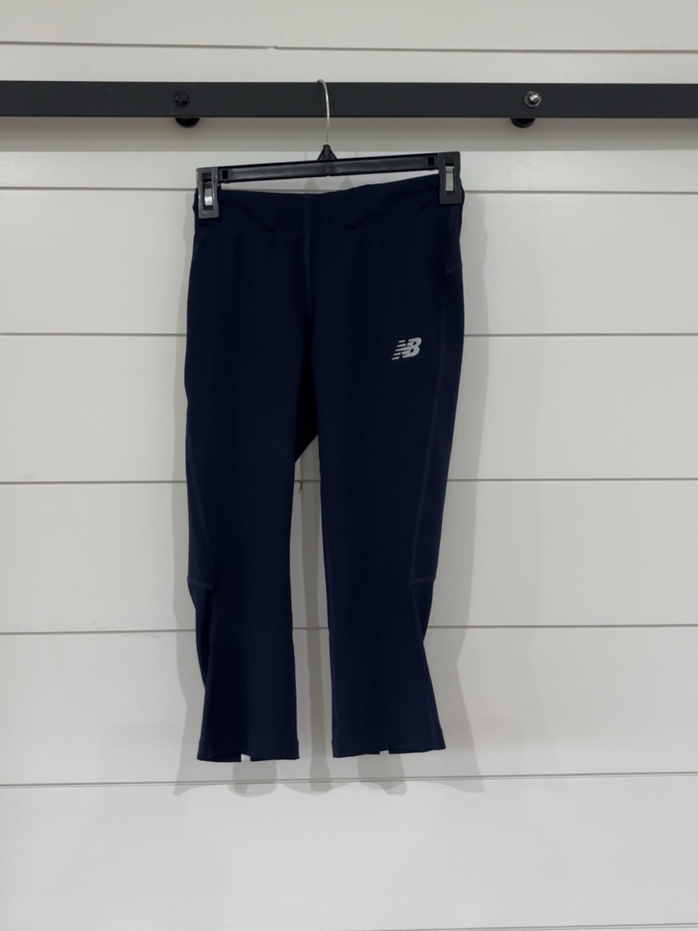 New Balance Navy Athletic Cropped Leggings for Women